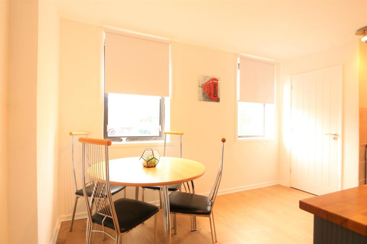 3 Bedroom City Centre Apartment In Lauriston Place Единбург Екстериор снимка